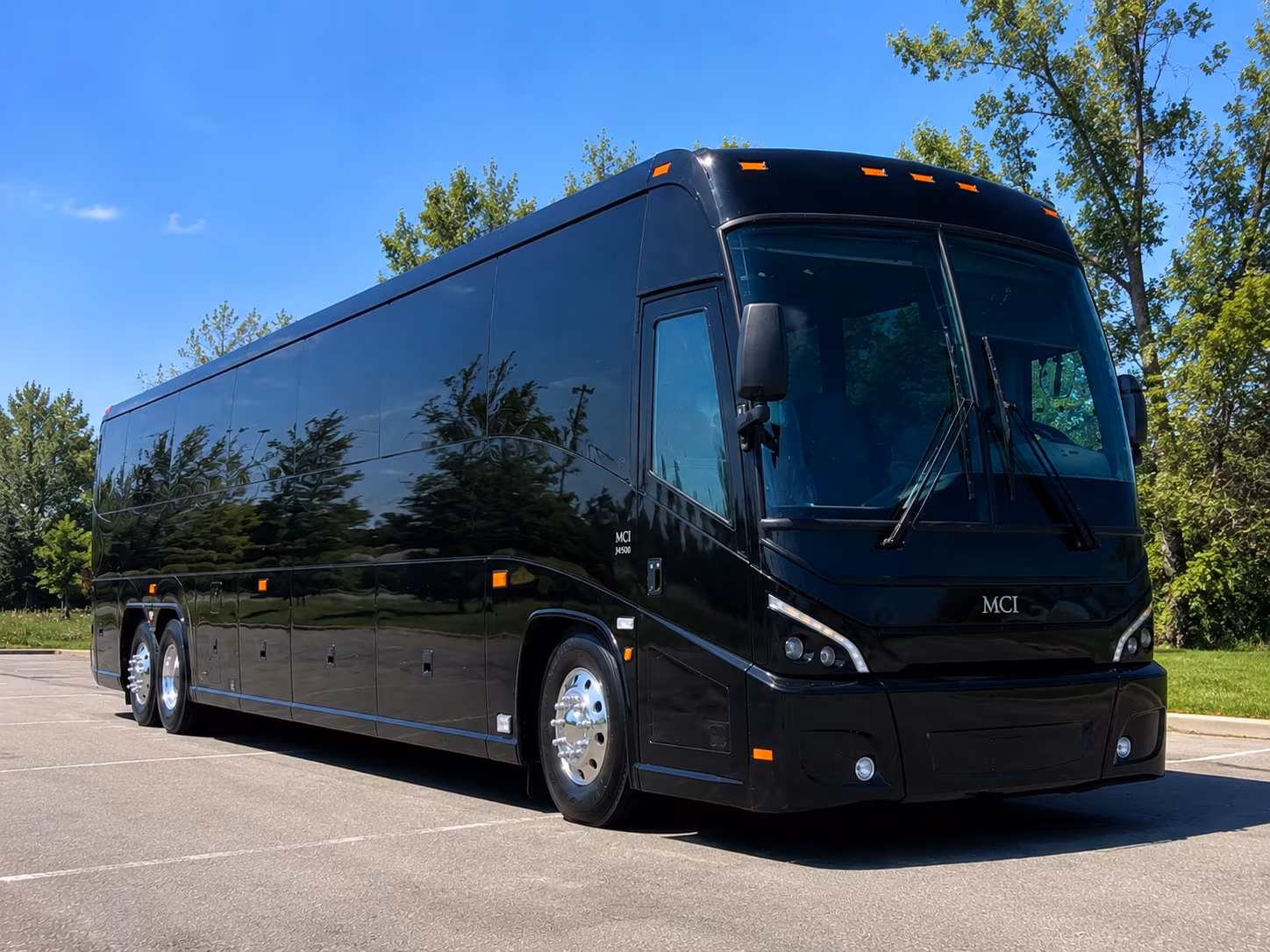 charter buses to castle hill turner hill and north shore estate venues