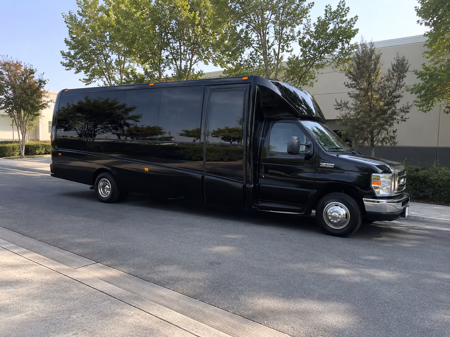 party buses to fenway park concerts and mgm music hall